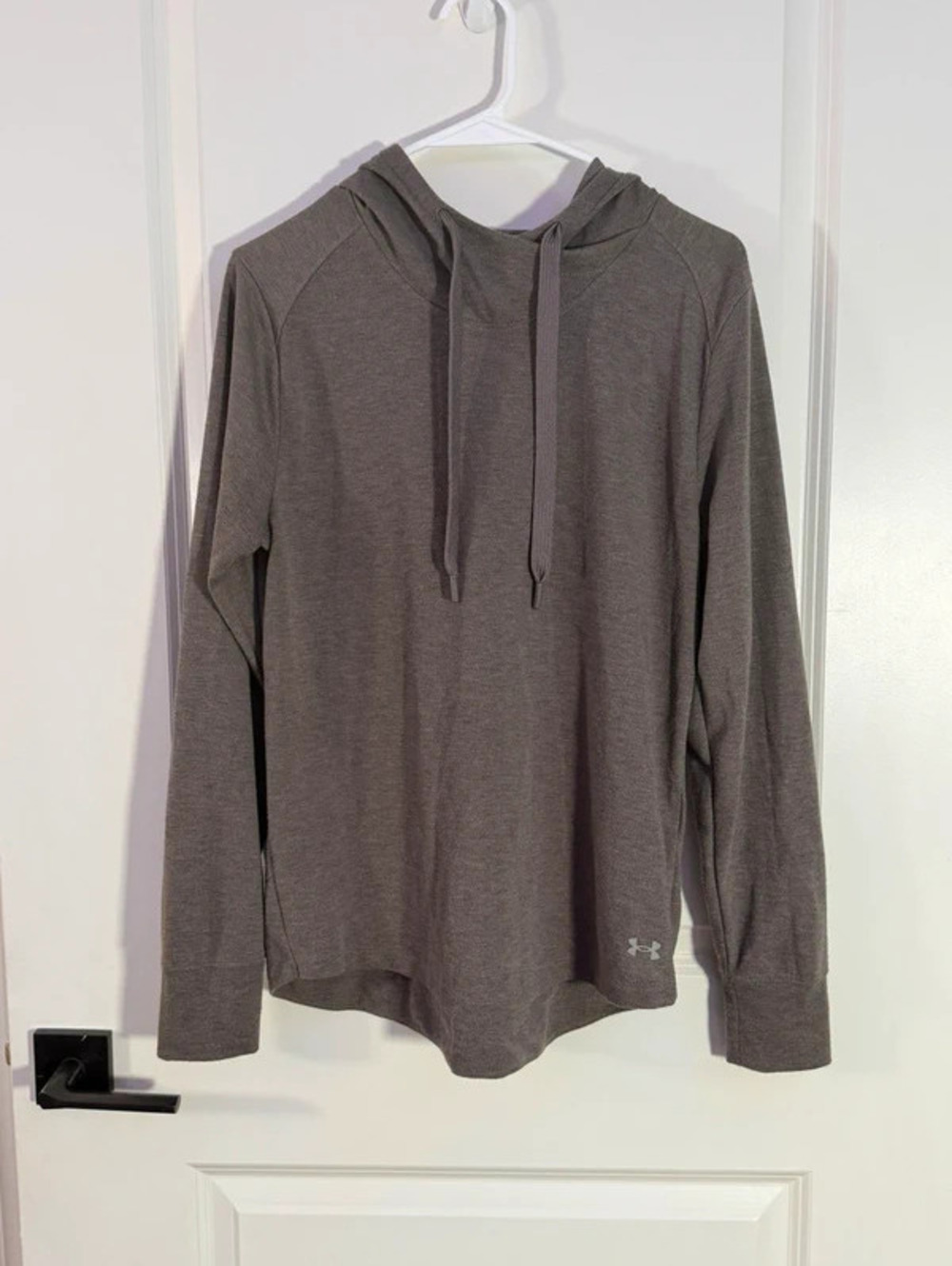 Women’s size S Under Armour hoodie